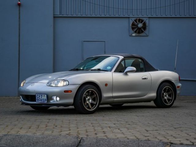 2004 - Mazda MX5 NB2 (Chad  Luckhoff)